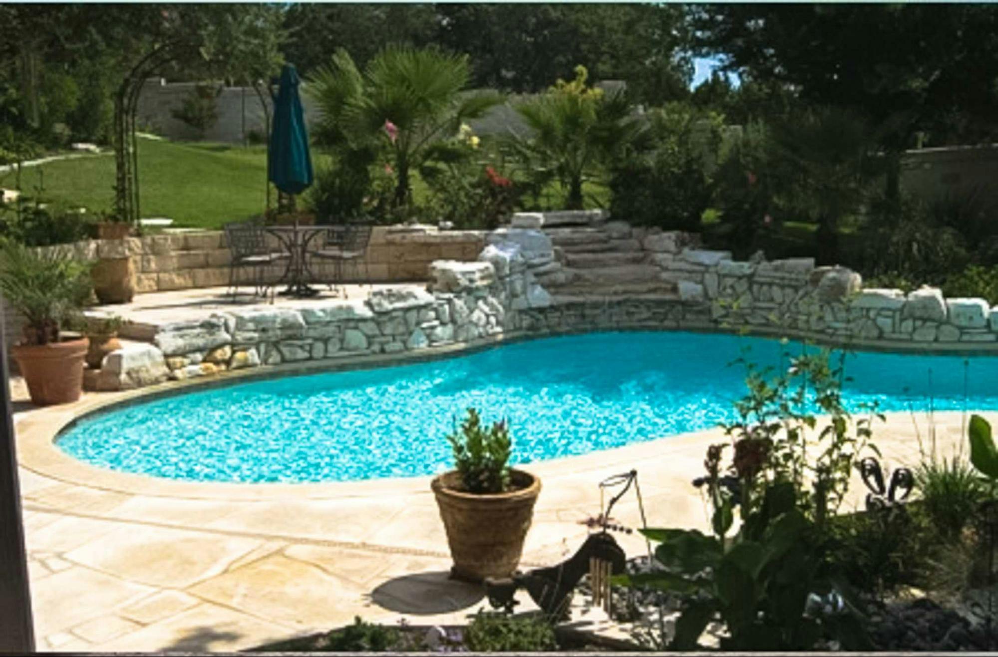 3 Steps To Picking The Best Pool Company Near My Austin Suburban